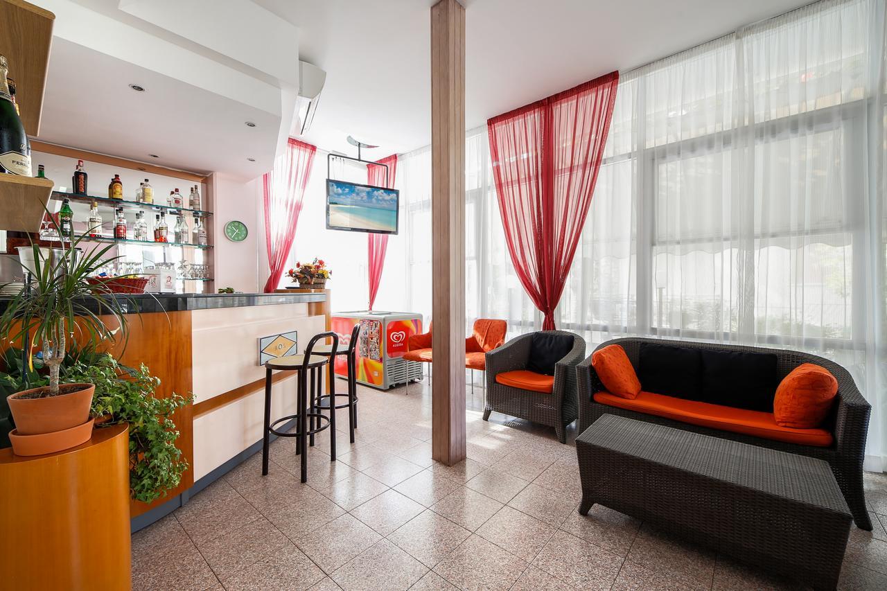Hotel Susanna Rimini Exteriér fotografie